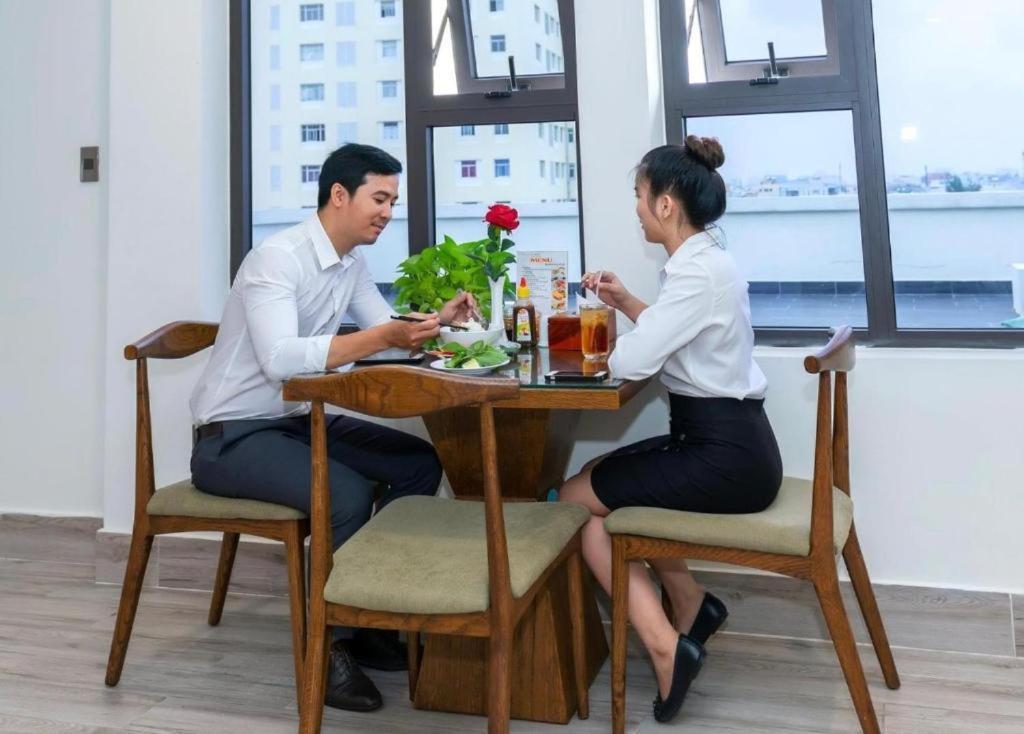 Ruby Star Hotel- Near Ben Thanh Market ホーチミン市 エクステリア 写真